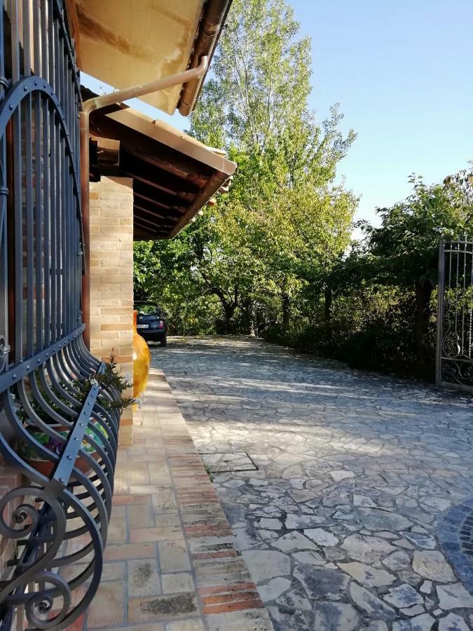 Luci Sui Monti Bed and Breakfast Sarnano Εξωτερικό φωτογραφία